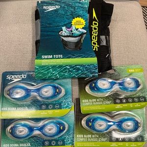 NWT Speedo Swim Tote and 4 pairs of swim goggles